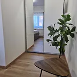 And Marlen Ровиньско село