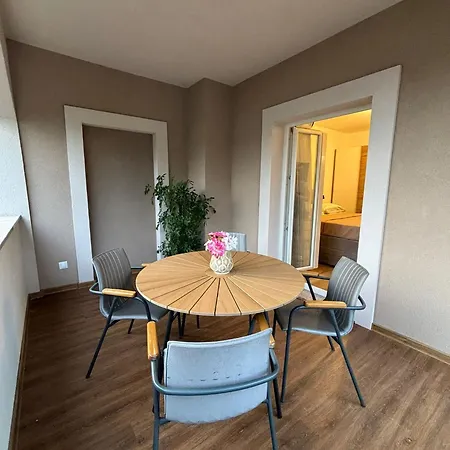 And Marlen 3* 로비니스코 셀로