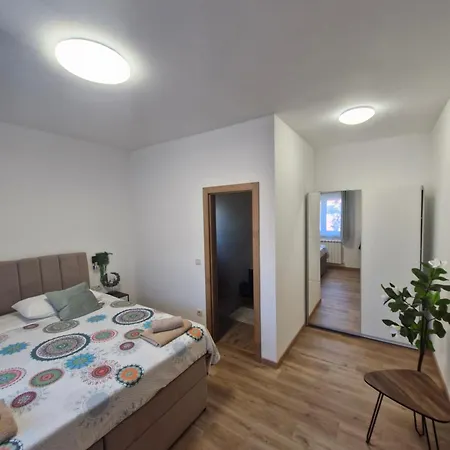 게스트하우스 And Marlen 3*