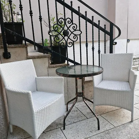 And Marlen 3* 로비니스코 셀로