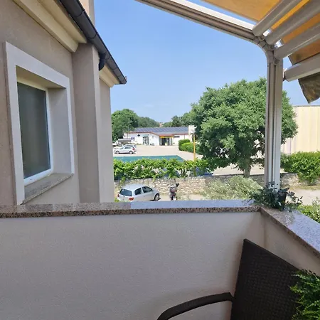 Apartment&room Marlen