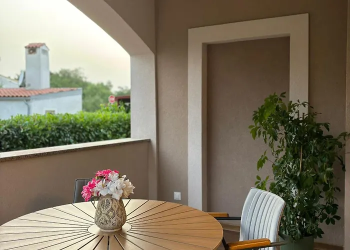 And Marlen Rovinjsko Selo