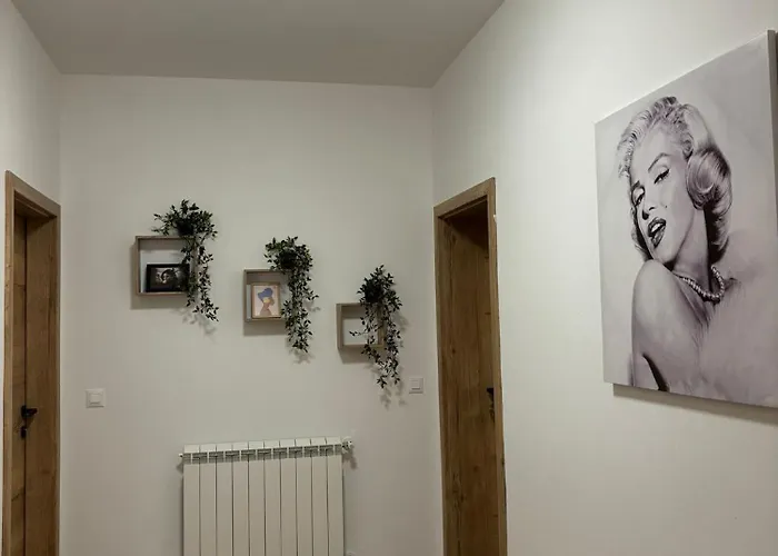 And Marlen Gostinjska kuća 3*