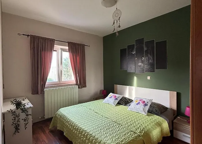 Apartment&room Marlen