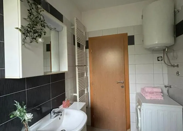 And Marlen Gostinjska kuća 3*