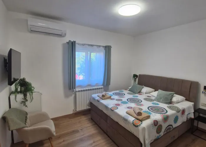 Gostinjska kuća And Marlen