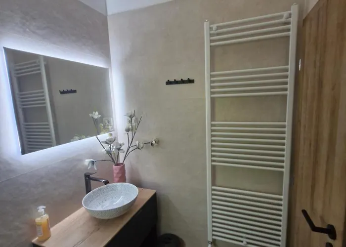 And Marlen Gostinjska kuća 3*